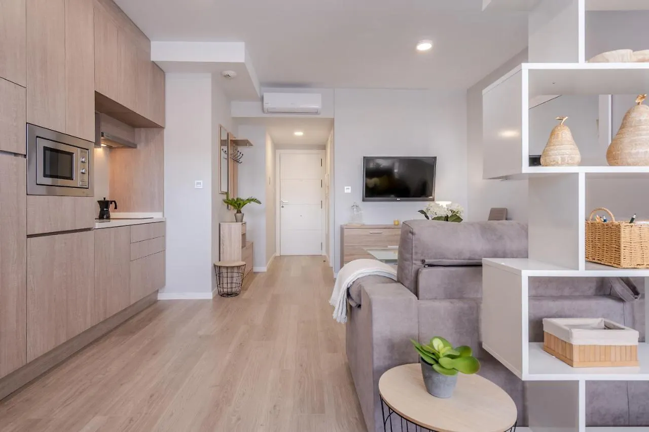 Big Apple Apartment Granada By A3Rentals